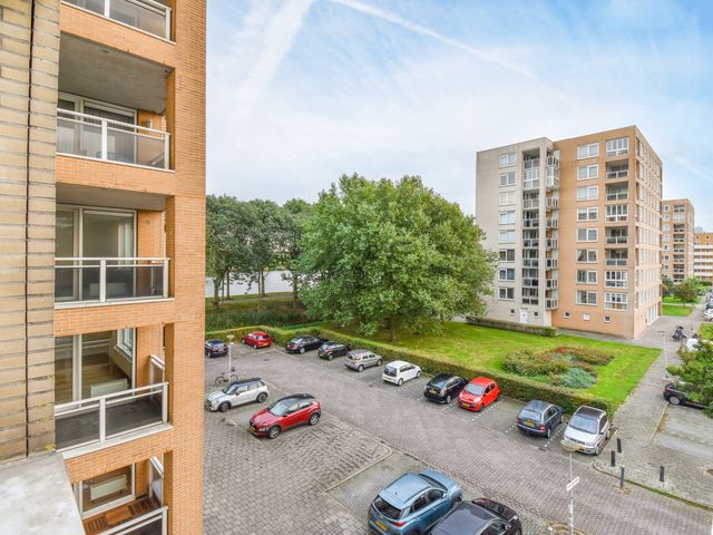 Hermelijnvlinder 45, Diemen