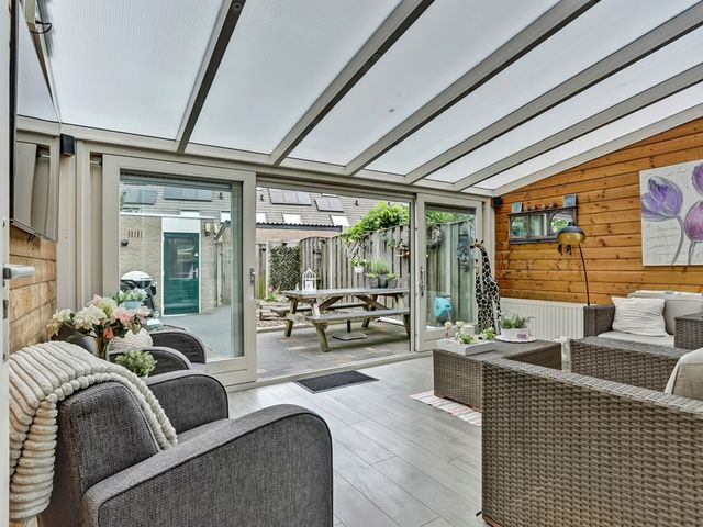 Bonhoefferstraat 8, Oud-Beijerland