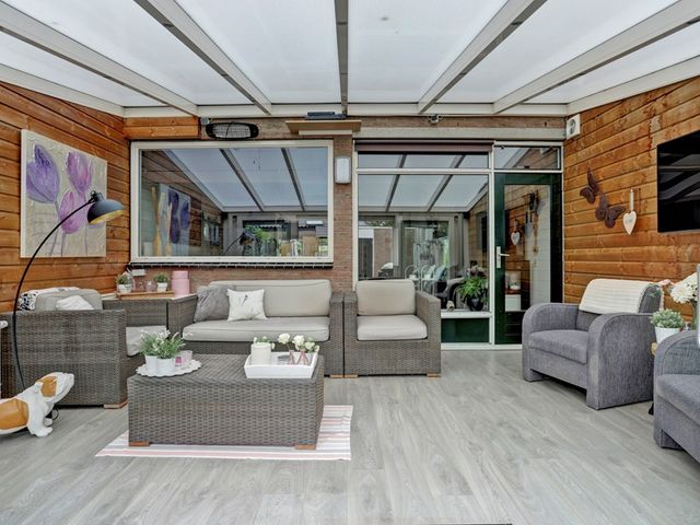 Bonhoefferstraat 8, Oud-Beijerland