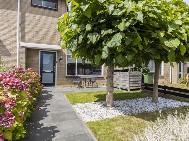 Roofvogelstraat 85, Heinkenszand