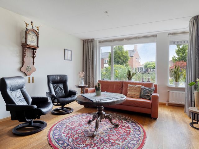 Burgemeester Galleestr 27, Vorden