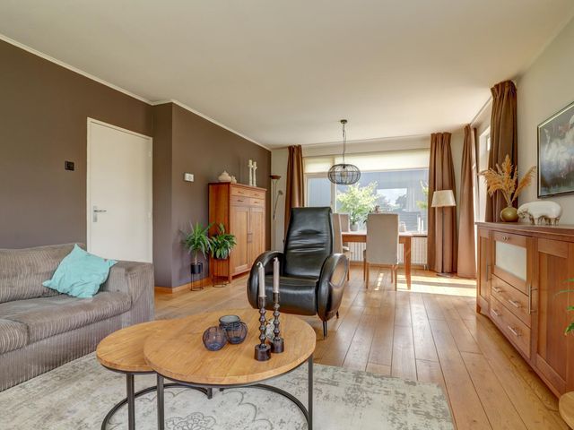 Maasdijk 53B, Maasdijk