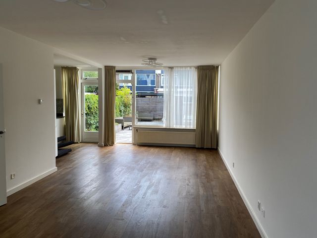 Eikenrodelaan 26, Amstelveen