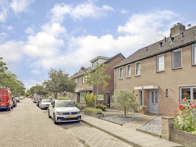 Leuvenstraat 18, Oosterland