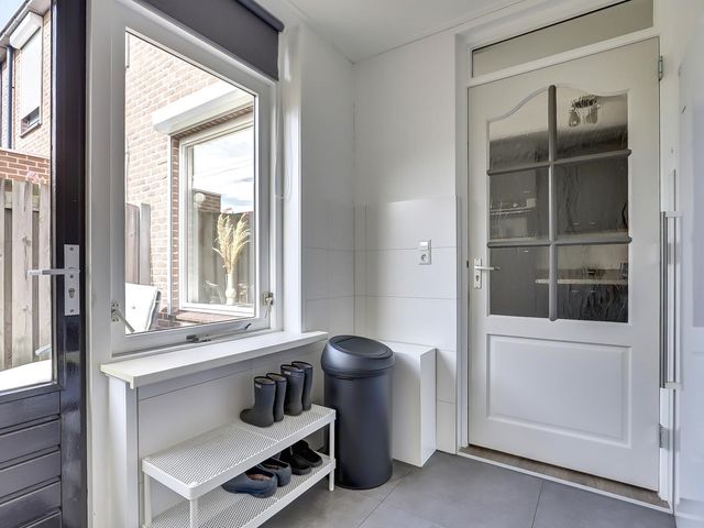 Watervliet 36, Krabbendijke