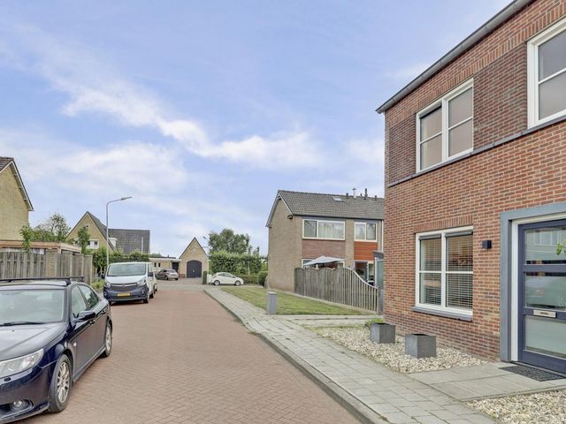 Dirk Jan Blomstraat 33, Kruiningen