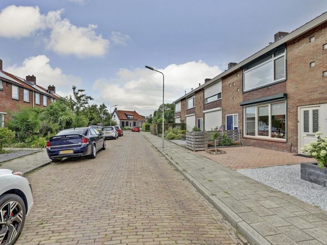 Morlodestraat 18, Krabbendijke