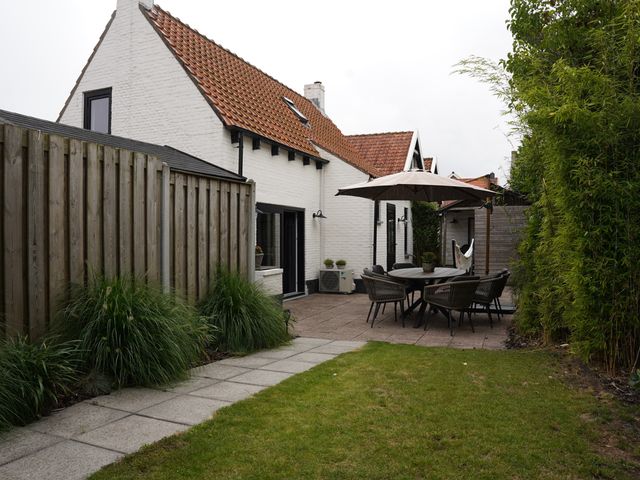 Nieuwstraat 2, Groede