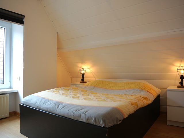 Nieuwstraat 2, Groede