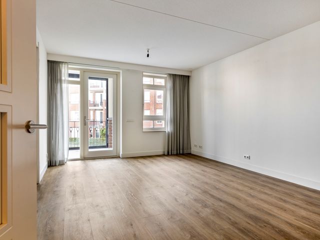De Klok 421, Rijnsburg