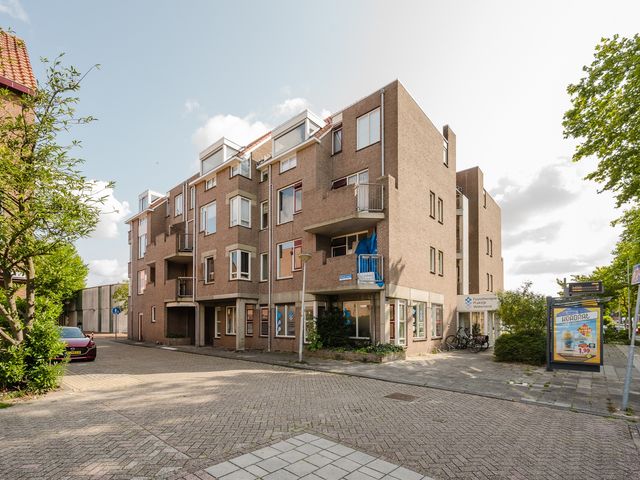 Vlinderveen 2408, Spijkenisse