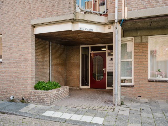 Vlinderveen 2408, Spijkenisse