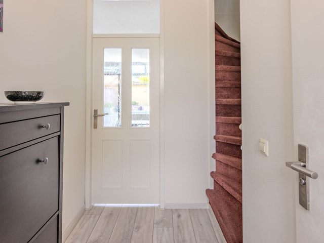 Donaulaan 8, Spijkenisse