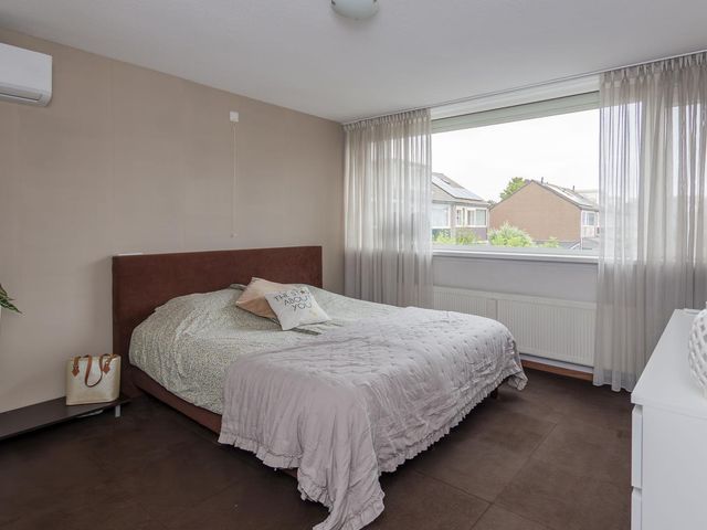Hoonaartstraat 16, Hellevoetsluis