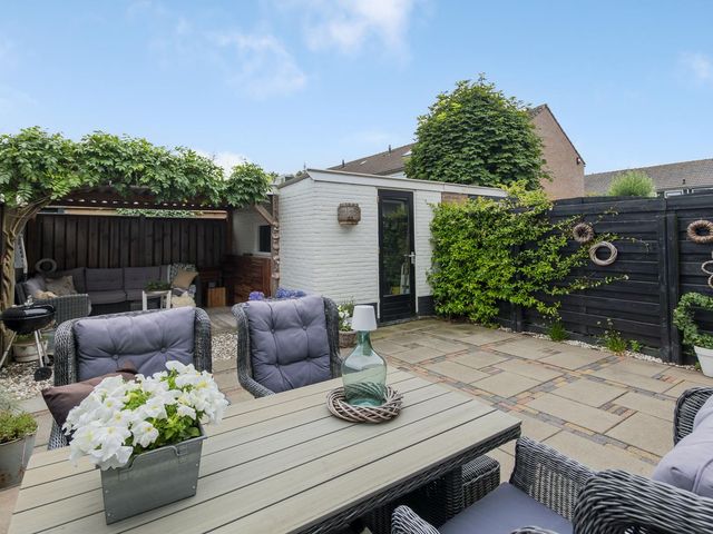 Hoonaartstraat 16, Hellevoetsluis