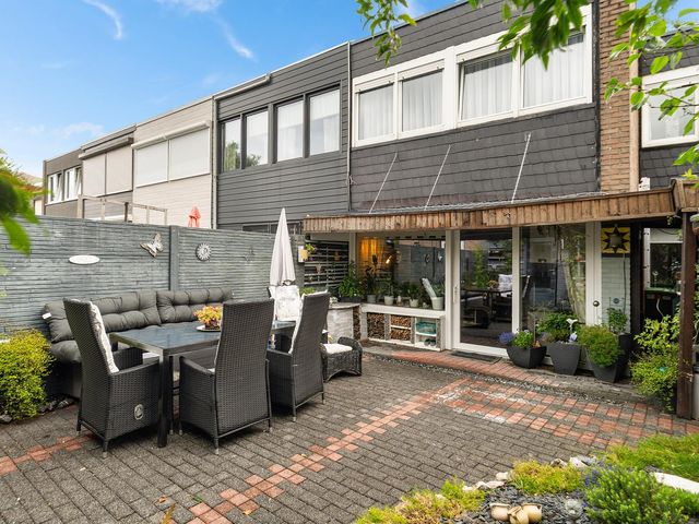 Constantijn-Eik 6, Kerkrade