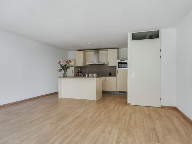 Puck van Heelstraat 64, Rotterdam