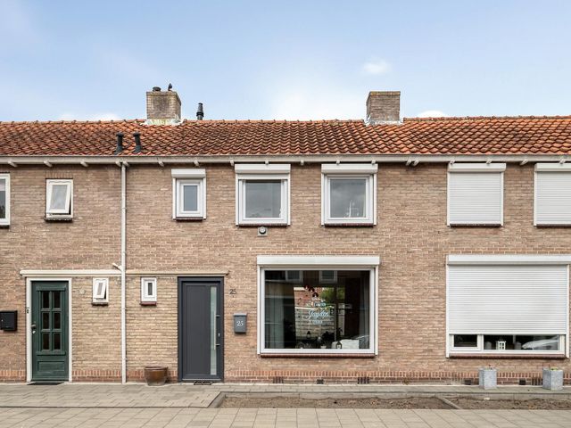 Hendrik Casimirlaan 25, Hulst