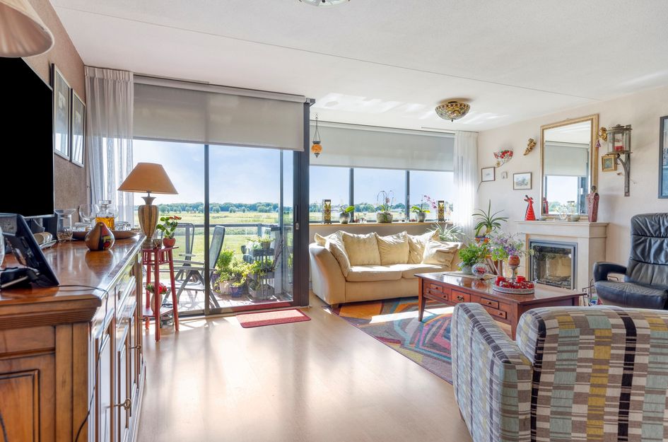 Lotte Beesestraat 39