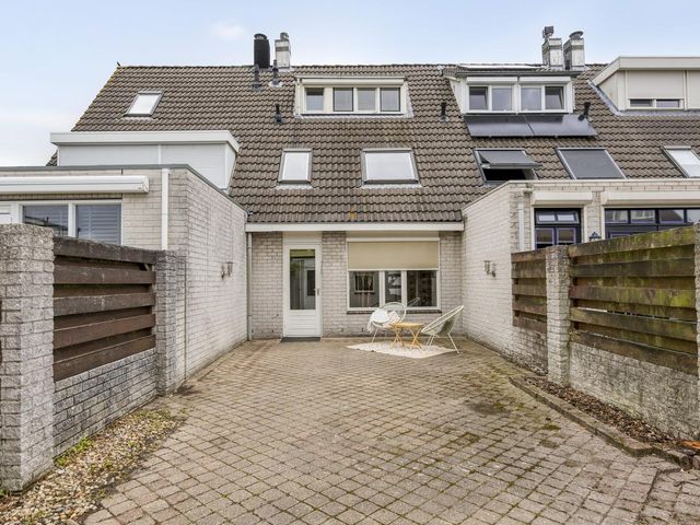 Hoveniersberg 92, Roosendaal