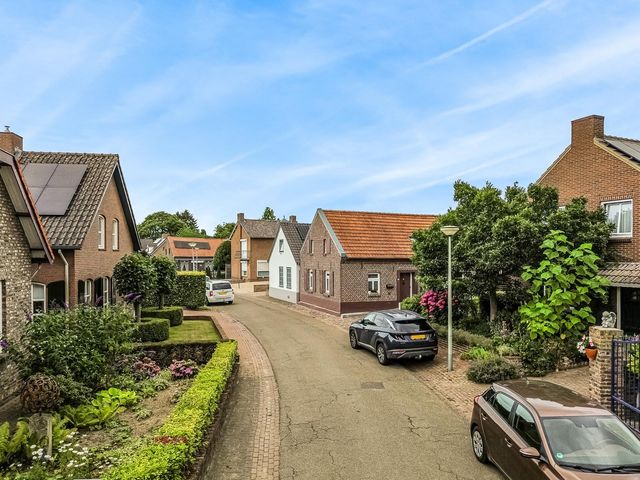 Sint Petrusstraat 10, Sint Odilienberg