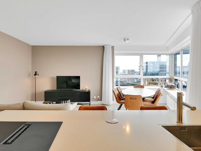 Bulgersteyn 7233, Rotterdam
