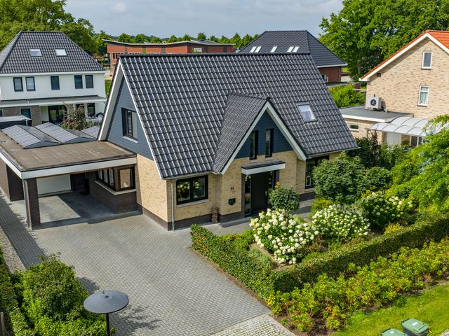 Tjeenk Willinkstraat 11, Deventer