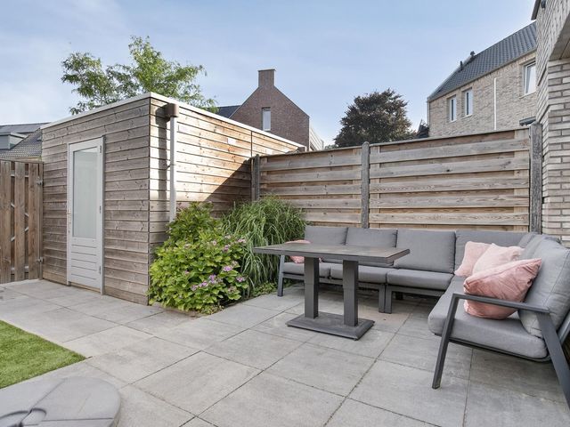 Julie Postelsingel 107, Boxmeer