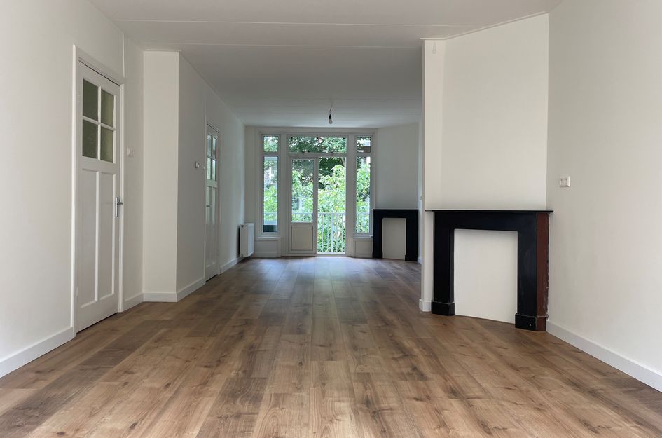 Admiraal de Ruijterweg 354 1