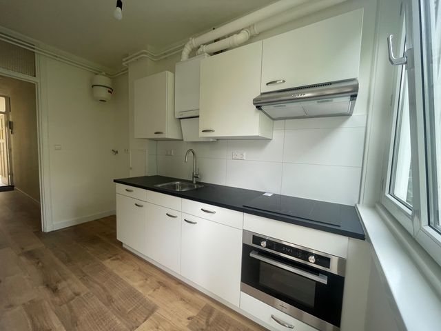 Admiraal de Ruijterweg 354 1, Amsterdam