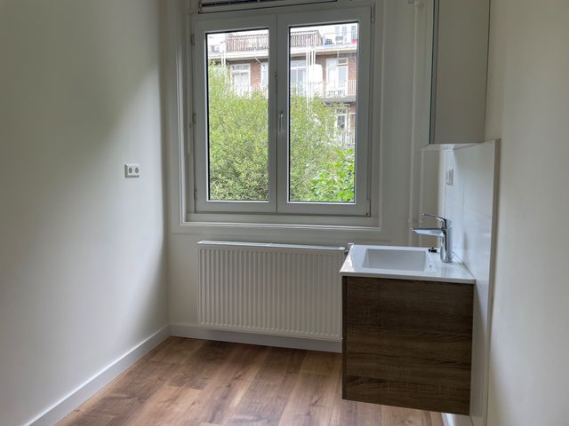 Admiraal de Ruijterweg 354 1, Amsterdam