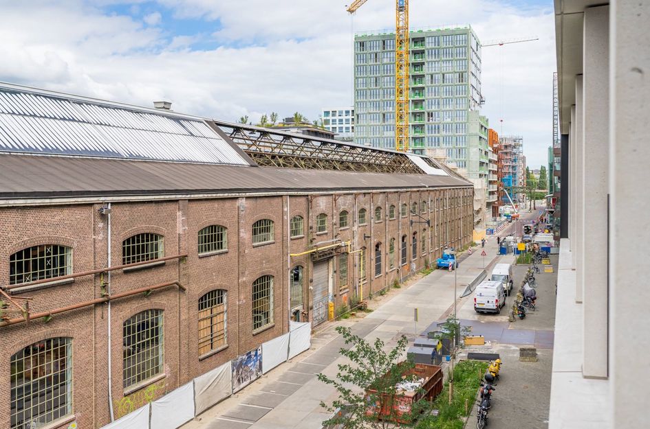 Oostenburgermiddenstraat 34