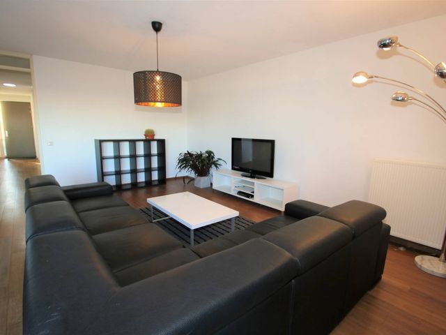 Oppert 206, Rotterdam