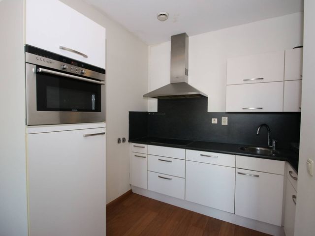Oppert 206, Rotterdam