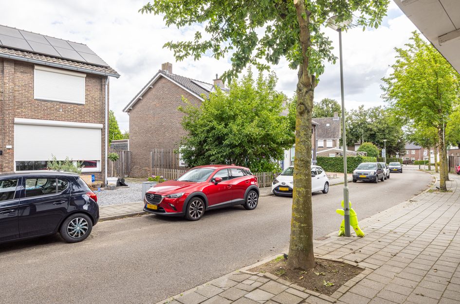 Zonstraat 12