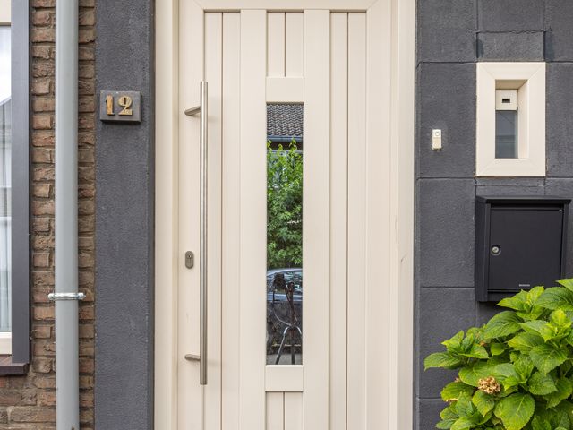 Zonstraat 12, Geleen