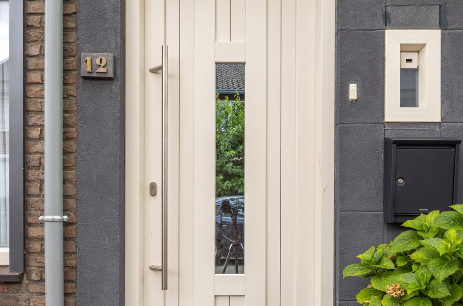 Zonstraat 12