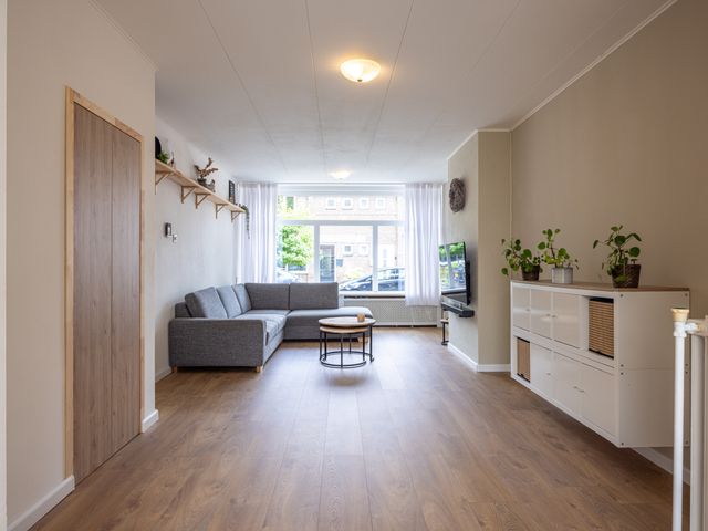 Zonstraat 12, Geleen