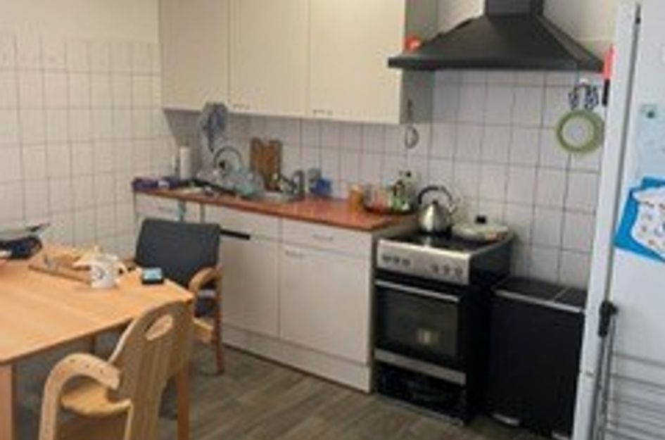 H. Hartplein 28