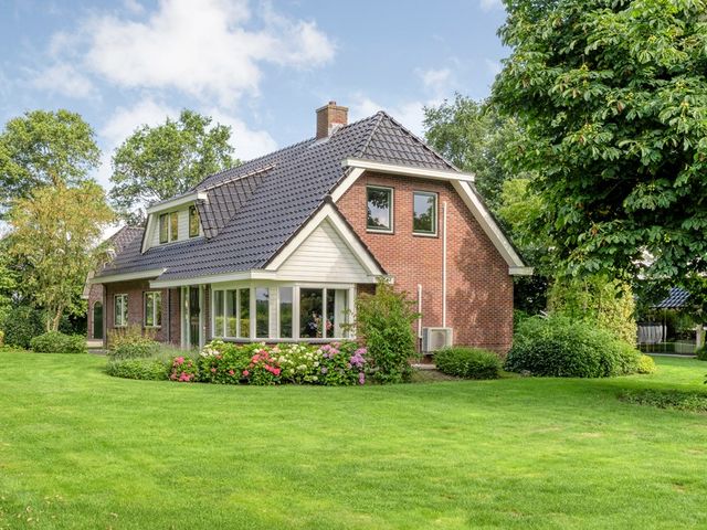 Slagenweg 3, Anerveen