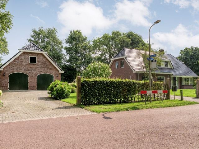 Slagenweg 3, Anerveen