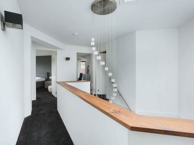 Gigantenstraat 8, Almere