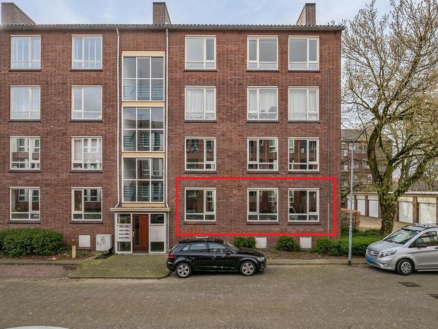 Mgr. Frenckenstraat 22, Breda