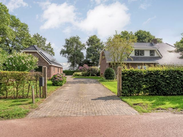 Slagenweg 3, Anerveen