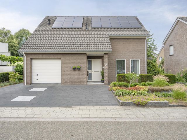 Aan Hiemstenrade 45, Sittard