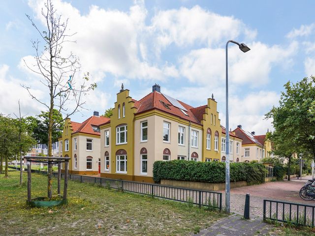 Schelfhoutstraat 1, Den Haag