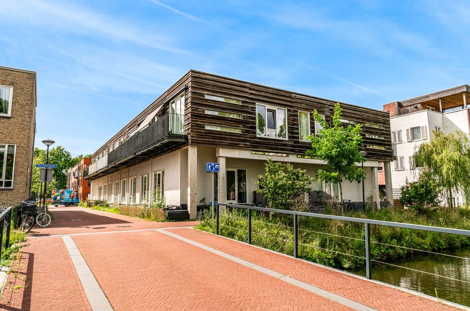 Max Velthuijskade 27