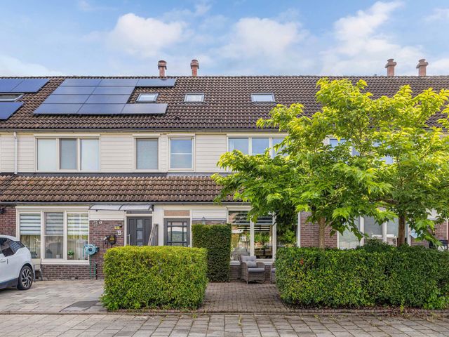 Scharwoudestraat 7, Emmeloord
