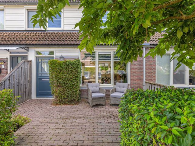 Scharwoudestraat 7, Emmeloord