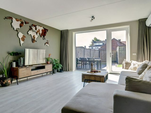 Pastoor van der Meijdenstraat 7, Oisterwijk